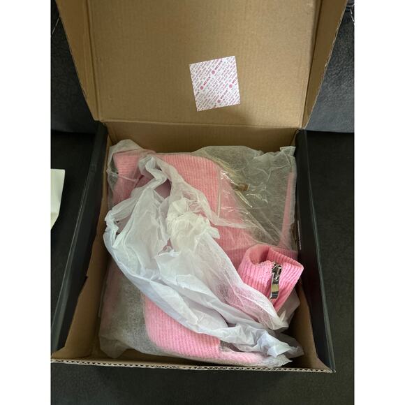 New in Box Fashion Nova Amy J Pink Corduroy Heels Open Toe Zip Front Size 6.5 - Picture 6 of 7